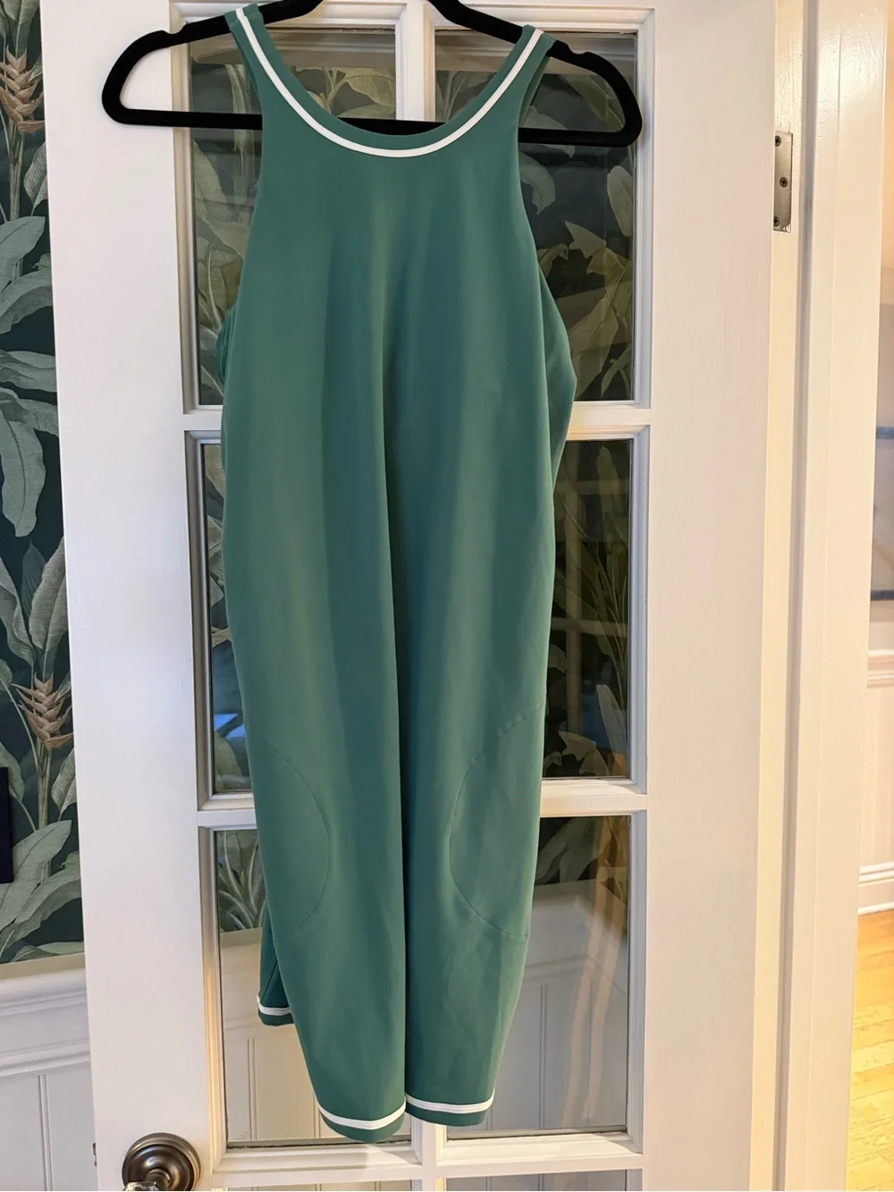 Vuori Emerald Green Racerback Tennis Dress with White Piping Size M - Picture 4 of 8
